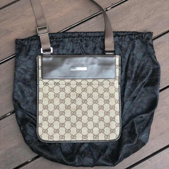 Gucci Handbags - Vintage Gucci Crossbody